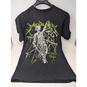 Metallica Medium Black T-Shirt Rock Music Metal Guitar Drums Master Of Puppets